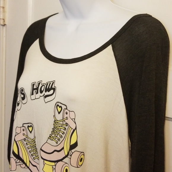 Roller Skating Tshirt - Picture 4 of 6